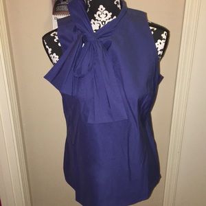 Elizabeth Hasslebach for Dialogue shirt